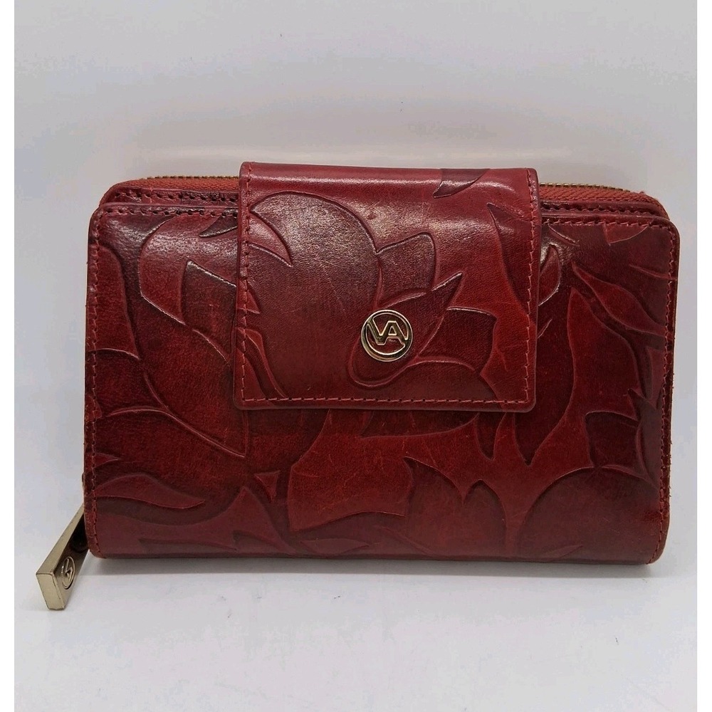 Valentina Leather Clutch Wallet Italy Embossed Tulip Leaf Zip Gorgeous Red